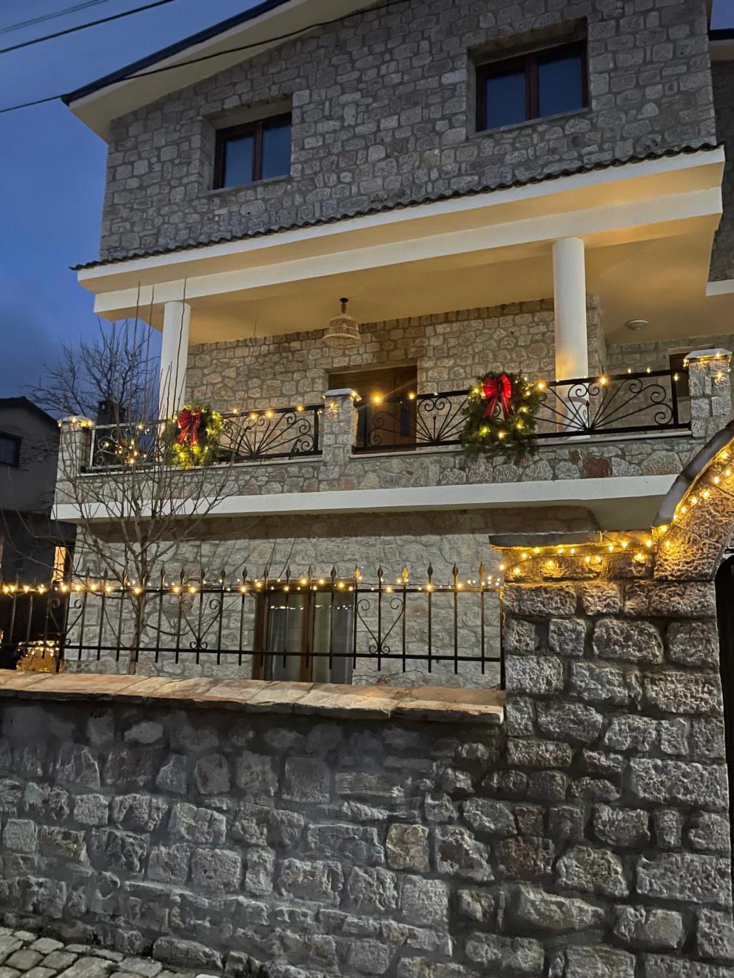 Bujtina Liana Voskopoje Voskopojë Exterior foto